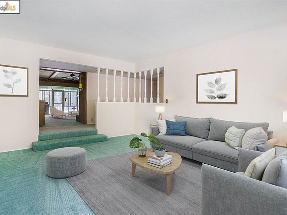 4th image of 104 Pleasant Pl