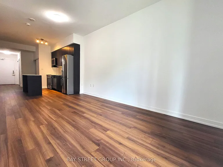2433 Dufferin St #206 — Photo 8