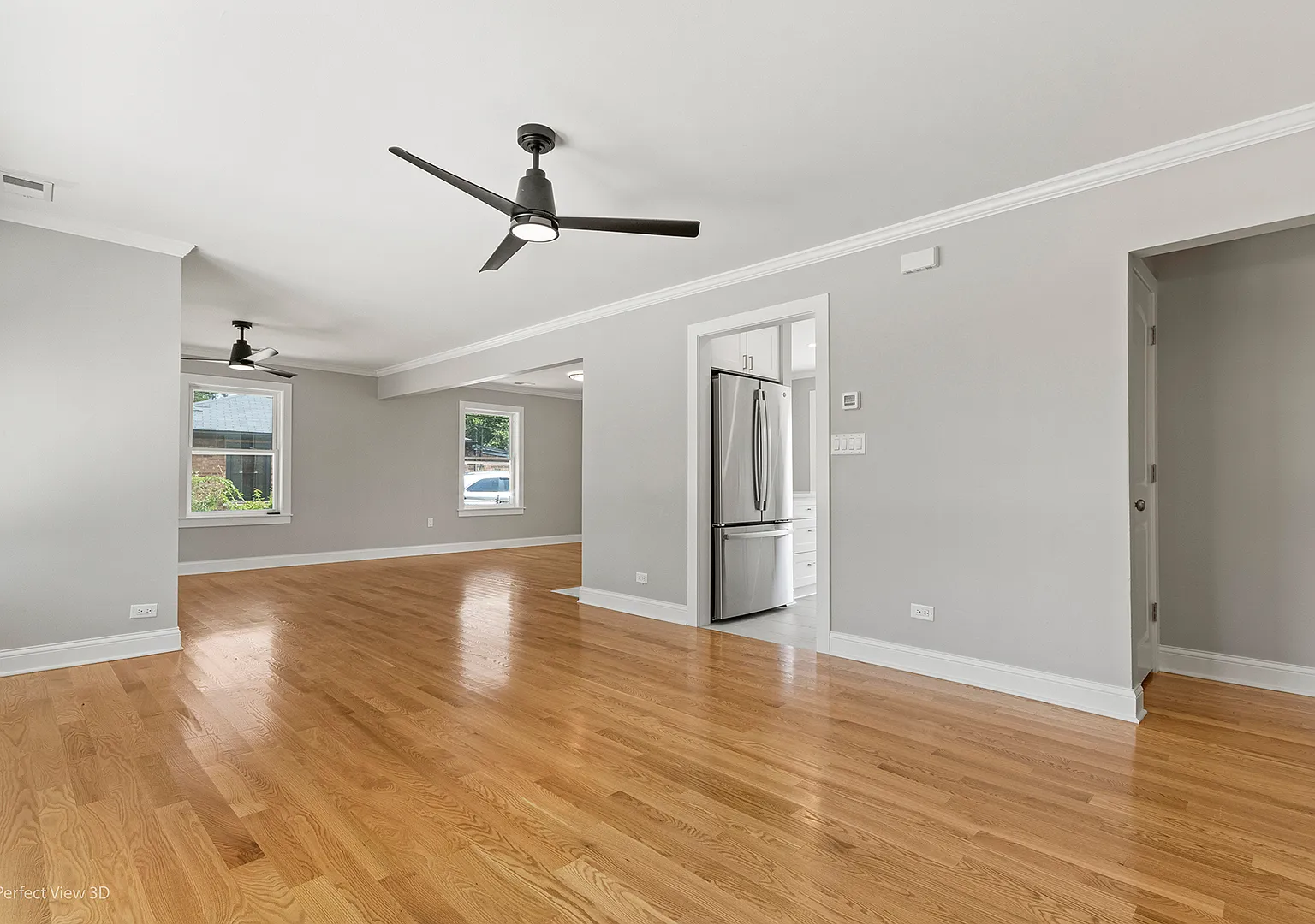 3 bed, 1323 sqft, $3,200 — Photo 3