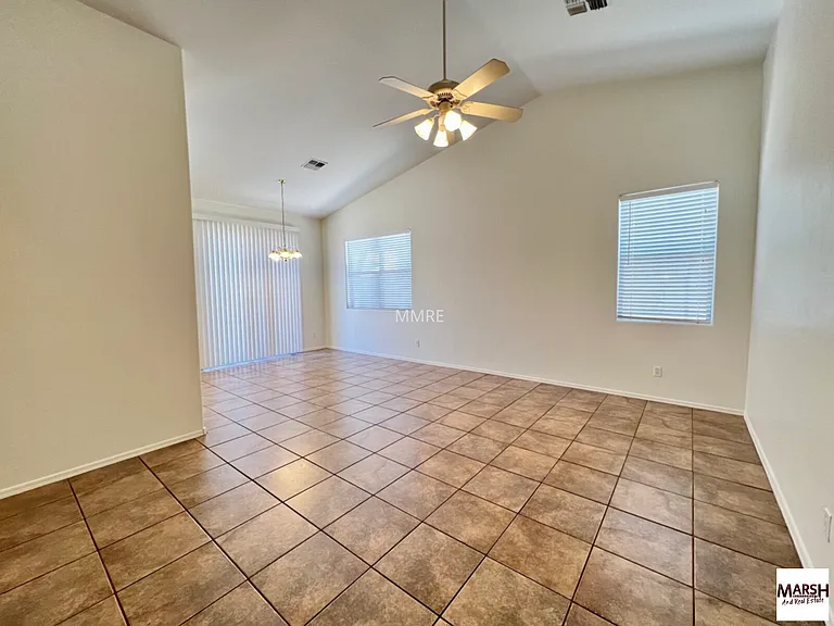 8952 E Crescent Ave — Photo 3