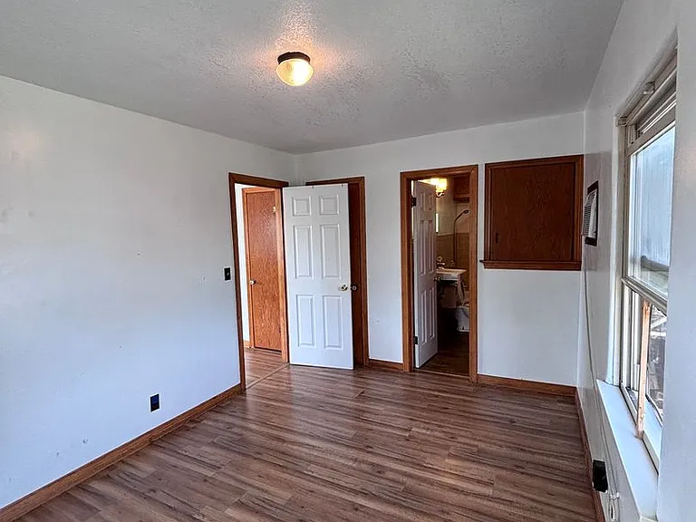 629 S Reno Ave — Photo 11
