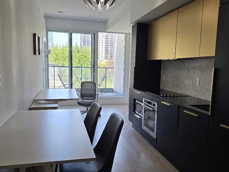 85 Wood St #512 — Photo 3