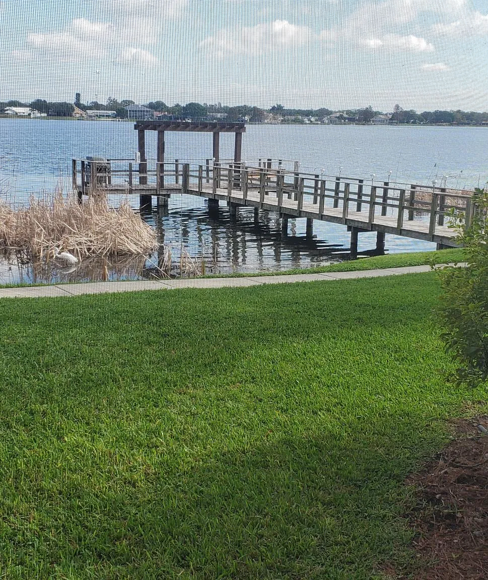 10101 Sailwinds Blvd S — Photo 3