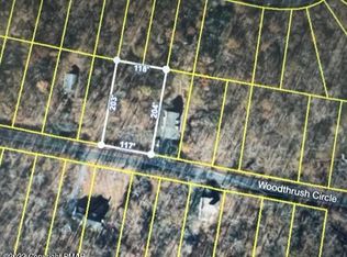 1278 Woodthrush Cir, Bushkill, PA 18324