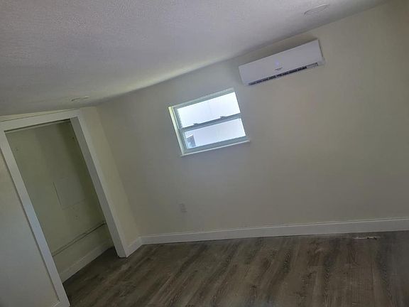 2nd image of 4408 Terry Loop #2