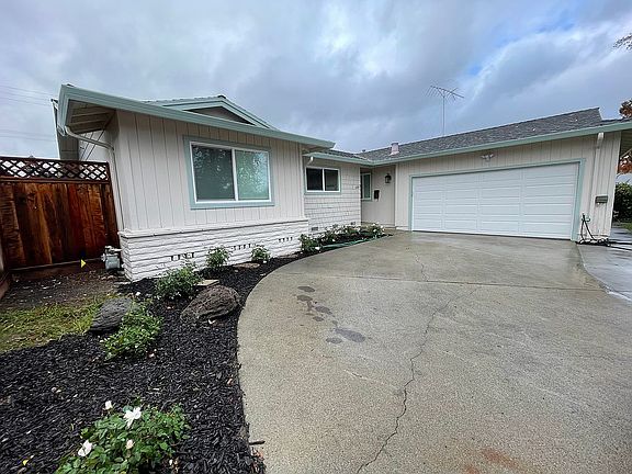 5th image of 2661 Dumbarton Ave