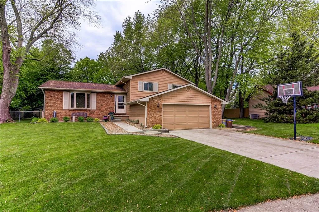 1741 Moundford Ct photo 1