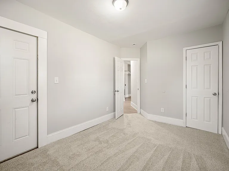 373 Spring St SW #1 — Photo 17