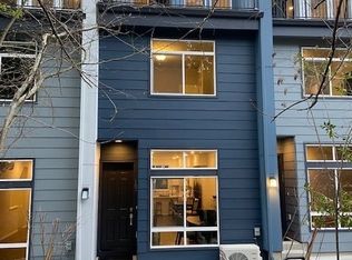 8321 NE 176th Ct UNIT 103, Kenmore, WA 98028