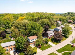 2005 Red Coach Rd, Allison Park, PA 15101