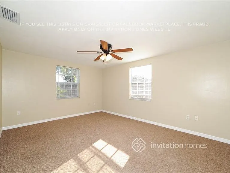 3910 Glissade Dr — Photo 15