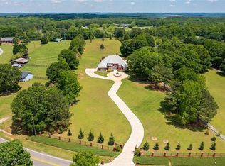 3030 Berry Rd, Loganville, GA 30052