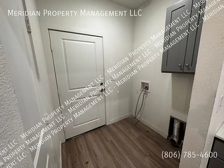 1215 N Evanston Ave — Photo 23