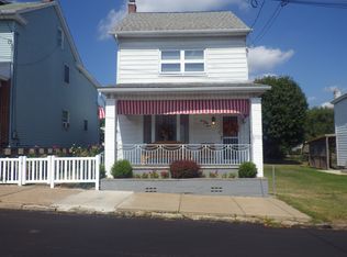 1137 W Montgomery St, Coal Township, PA