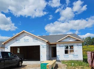1021 Karsten Dr, Horicon, WI 53032