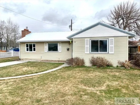 175 Alpine Dr, Idaho Falls, ID 83402