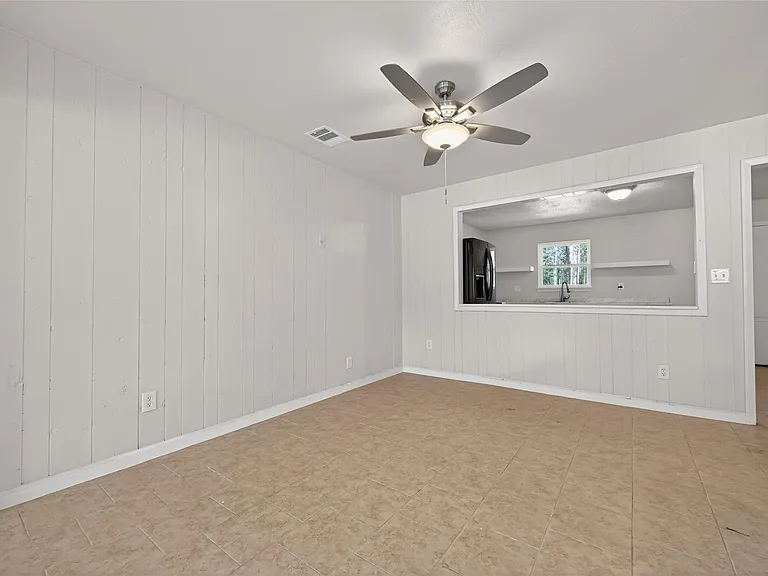 140 Marie St — Photo 19