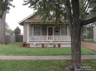 1109 E Ash St, Salina, KS 67401