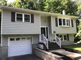 37 Panorama Dr, Sussex, NJ 07461