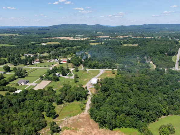 10400 Manchester Pike, Christiana, TN 37037