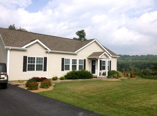 220 Crossroads Pl, Lebanon, VA 24266