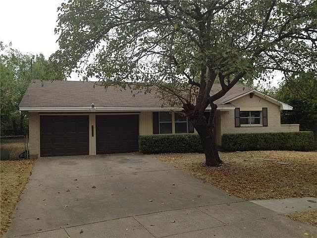 1st image of 219 Merribrook Trl