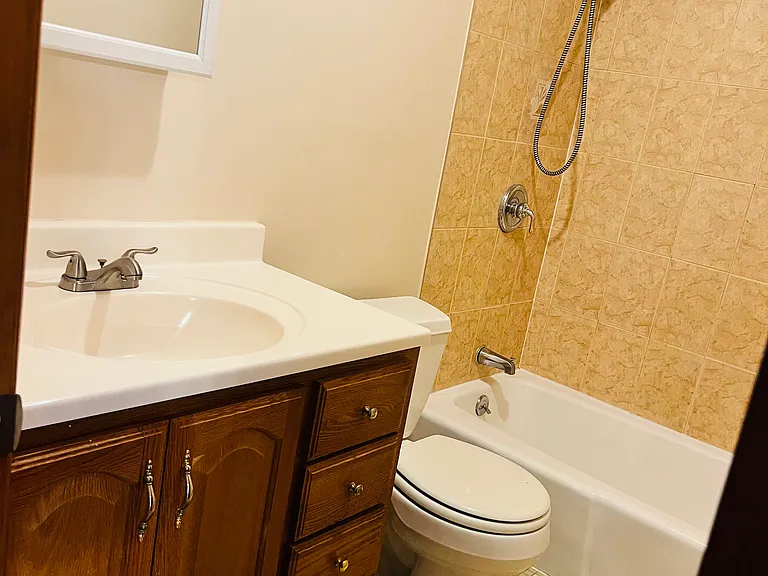 468 Klondike Ave #1 — Photo 6