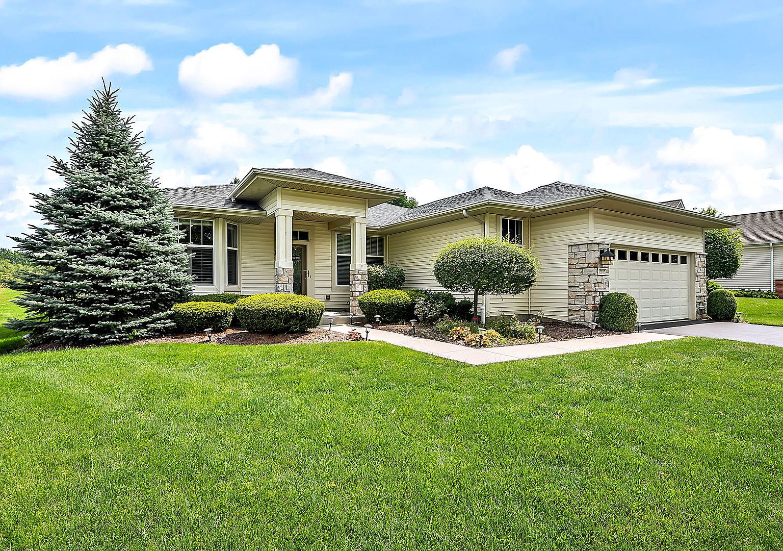 13010 Cold Springs Dr, Huntley, IL 60142 Zillow