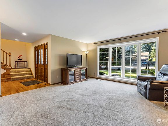 3rd image of 7704 133rd Street Ct E