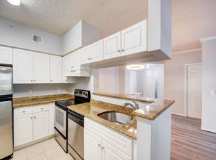 1106 Tuscany Way, Boynton Beach, FL 33435