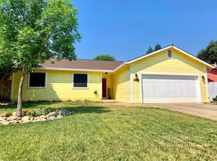 3366 Lawrence Rd, Redding, CA 96002