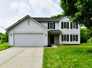 5759 Columbia Cir S, Greenwood, IN 46142