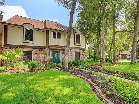 2nd image of 1802 Cottonwood Ct