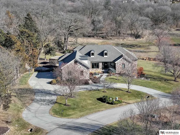 3940 Nicholas Ct, Roca, NE 68430