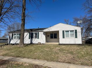 1806 E Lafayette St, Bloomington, IL