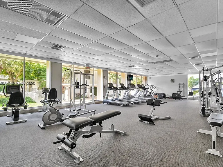 300 Bayview Dr #1711 — Photo 27