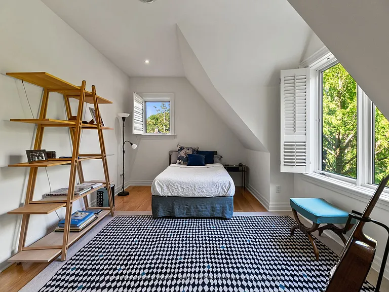 65 Highland Ave — Photo 35