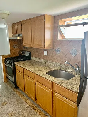 Rented by REALTY QUEST NEW YORK INC | media 1