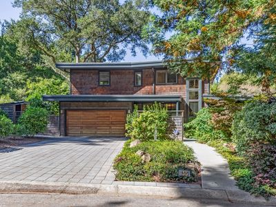 135 Wyndham Dr, Portola Valley, CA, 94028