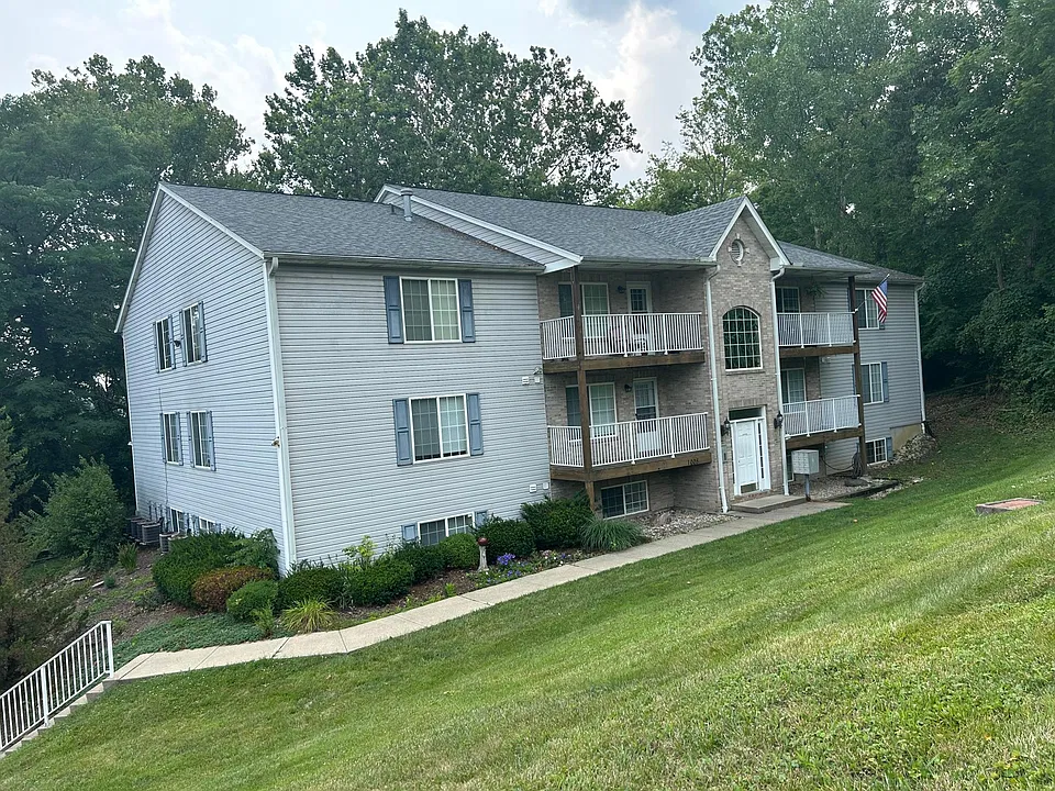 1005 Valley View Ln #12