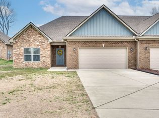 718 Enon Springs Rd W, Smyrna, TN 37167