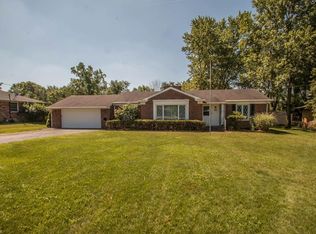 9977 Albion Rd, North Royalton, OH 44133
