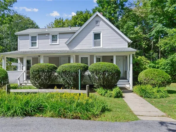 50 Bills Rd, Kingston, RI 02881
