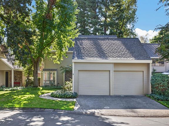 2nd image of 427 Wyndgate Rd