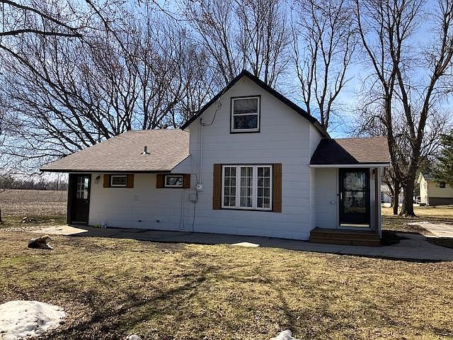1st image of 358 Cypress Ave S