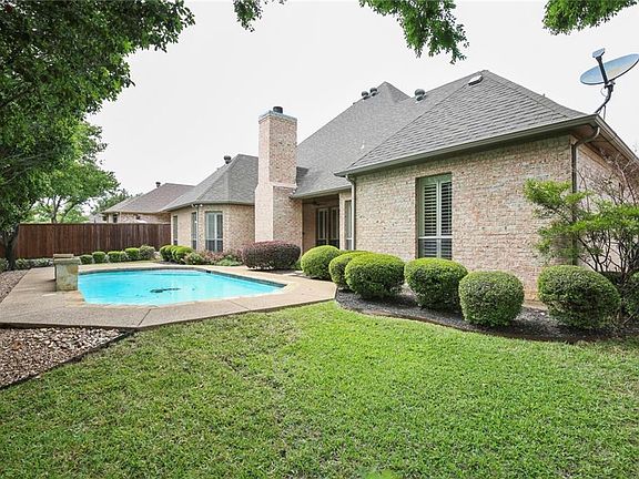 4th image of 7828 Shady Oaks Dr