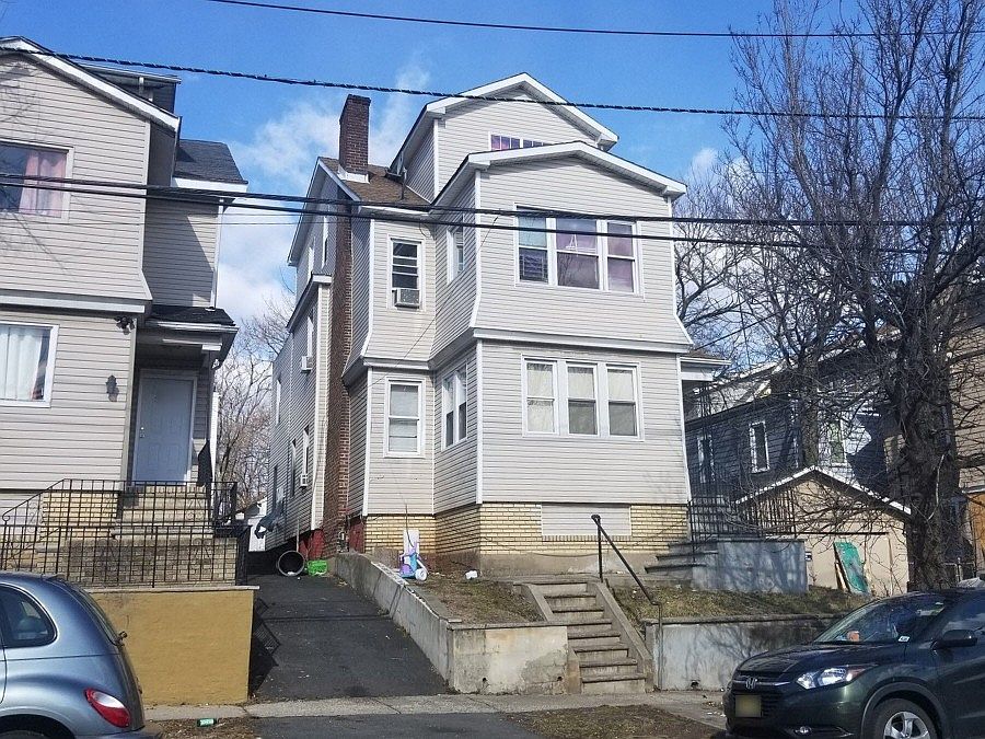 1st image of 47 Parkview Ter