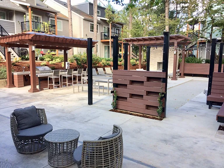 Commons at Redwood Creek — Photo 17