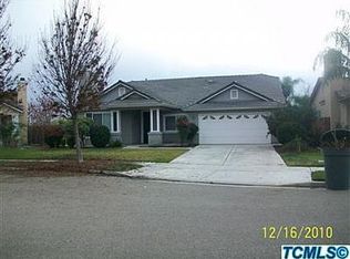 611 W Packwood Ct, Visalia, CA 93277