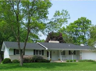 2235 Innsbruck Pkwy NE, Columbia Heights, MN 55421